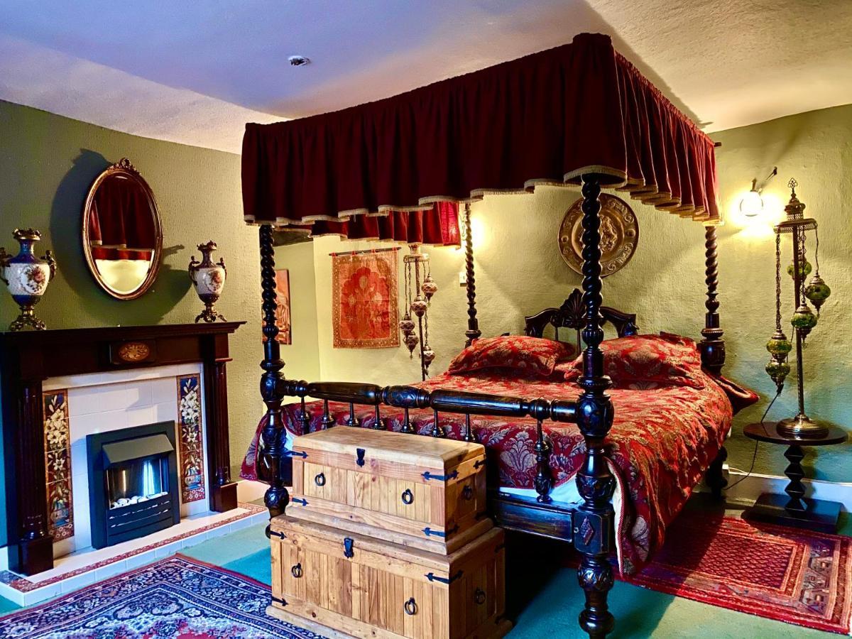The Dusthole Hotel Шептън Малет Екстериор снимка