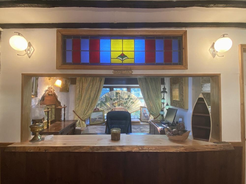 The Dusthole Hotel Шептън Малет Екстериор снимка