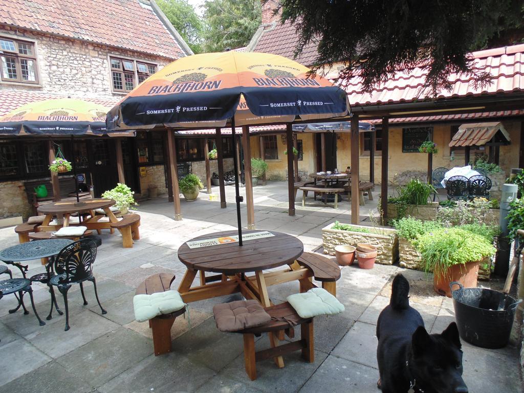 The Dusthole Hotel Шептън Малет Екстериор снимка