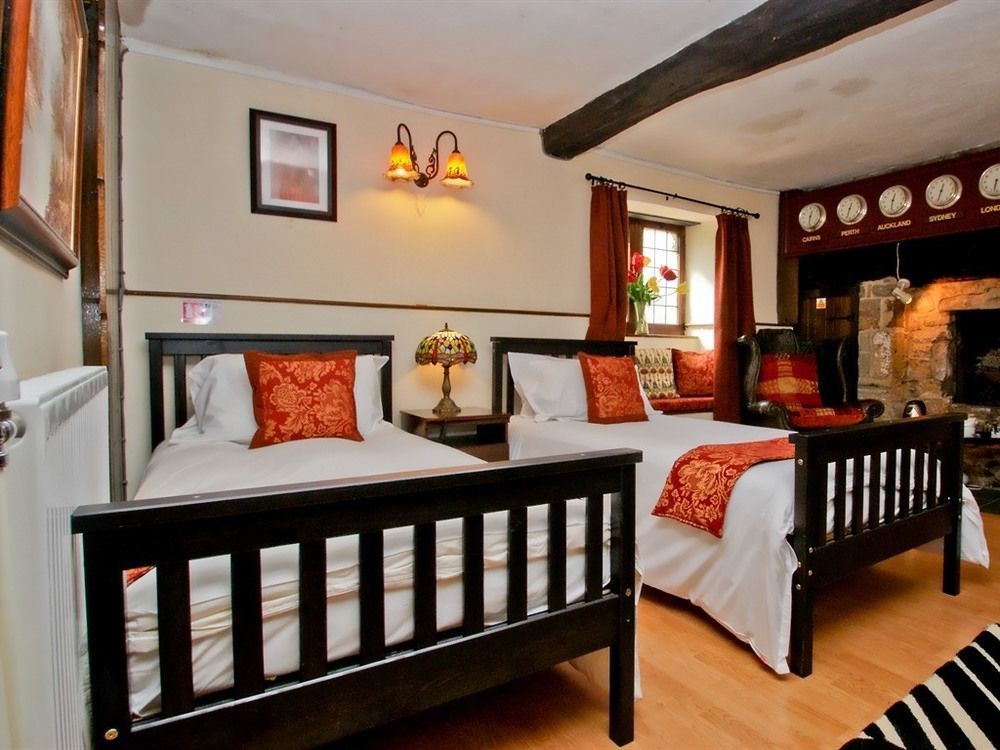 The Dusthole Hotel Шептън Малет Екстериор снимка